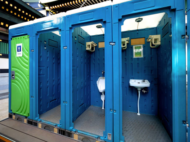 Best Porta potty cleaning services  in Hammond, WI